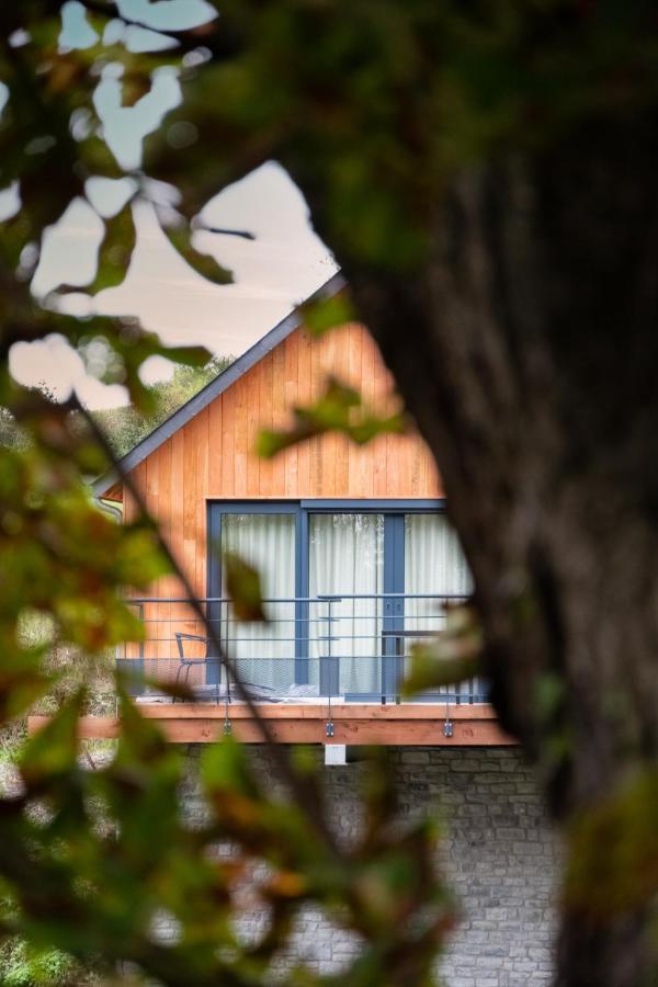 Les Pavillons De La Libellule Villa Beauraing Bagian luar foto